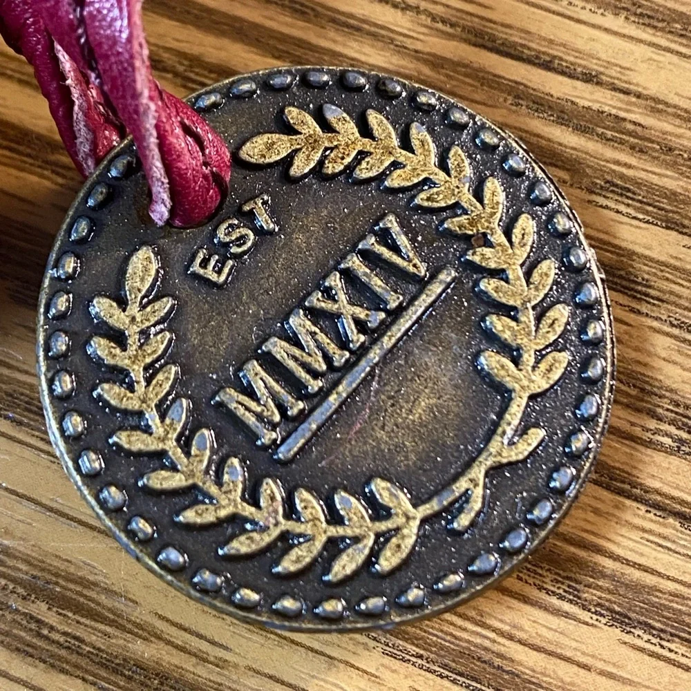 W Red Leather Women's Wallet - Picture 4 of 10